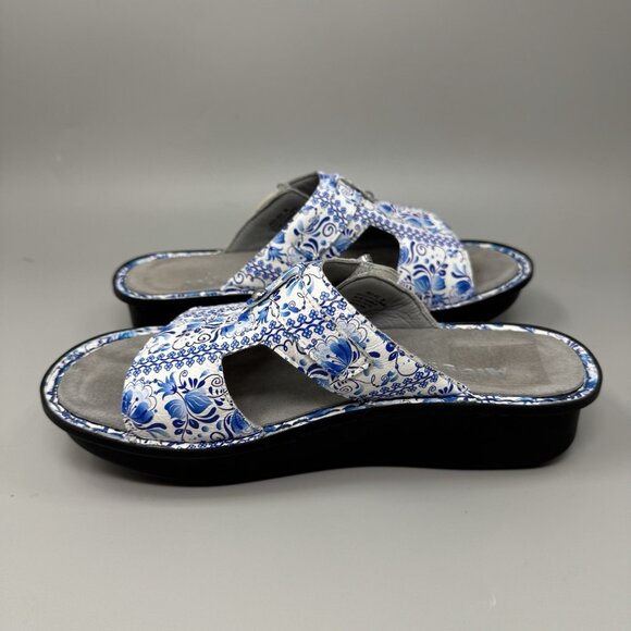 ALEGRIA Peggy Womens Floral Pattern Platform Slides Sandals Size US 8 Size 38 EU